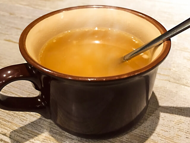 温かいスープ